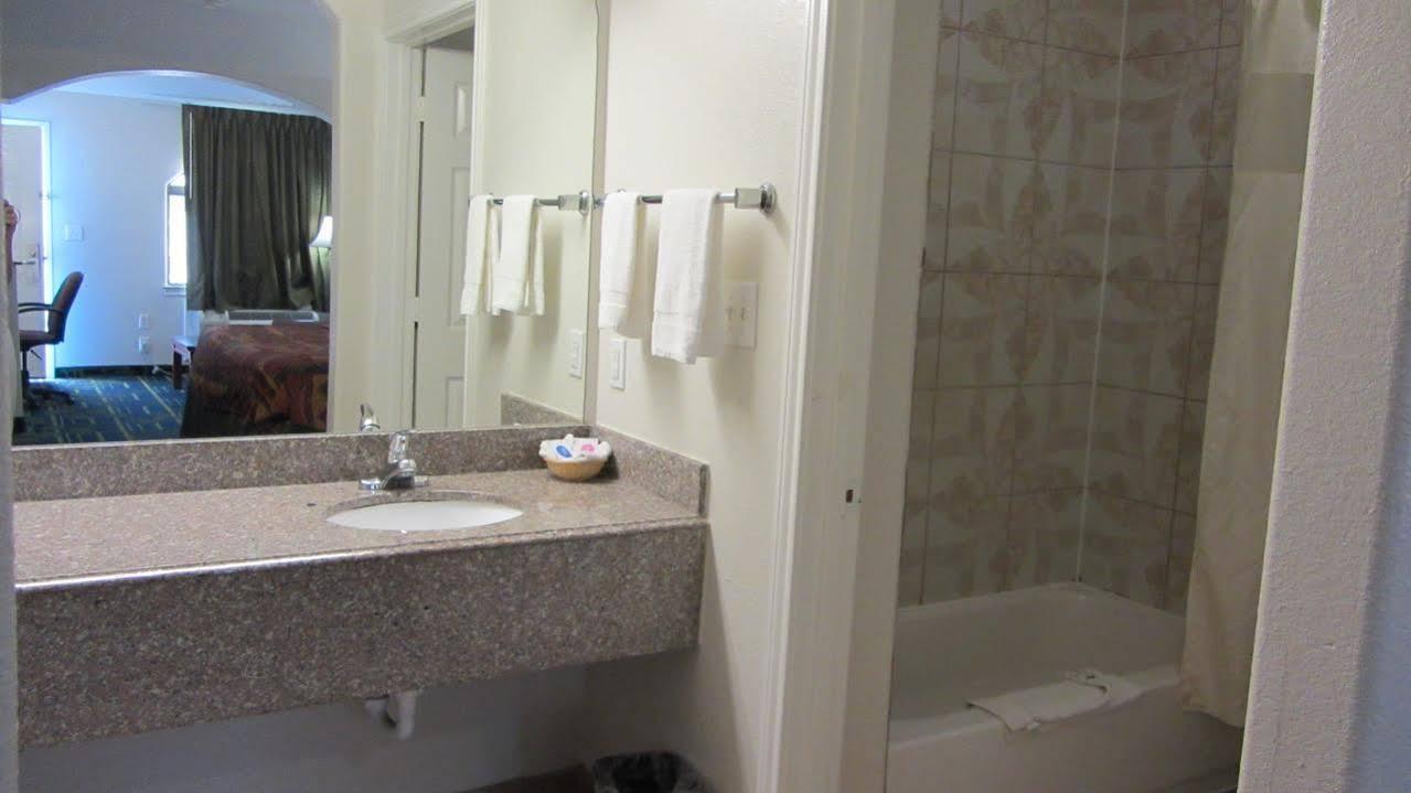 Regency Inn Porter Dış mekan fotoğraf
